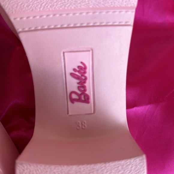 ZARA x BARBIE The Movie Rubberized Lug Sole Sandals Women's Size 7.5 - Picture 11 of 12
